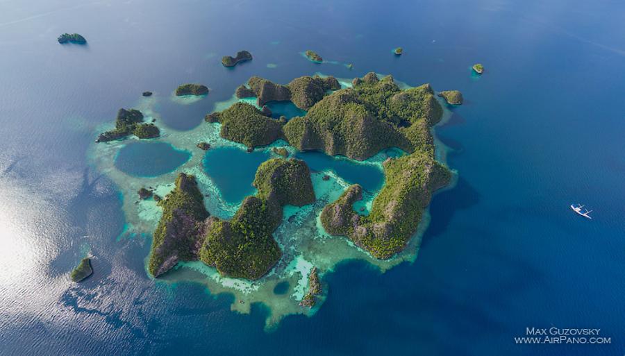 Raja Ampat archipelago (AP) Special Information Geography im